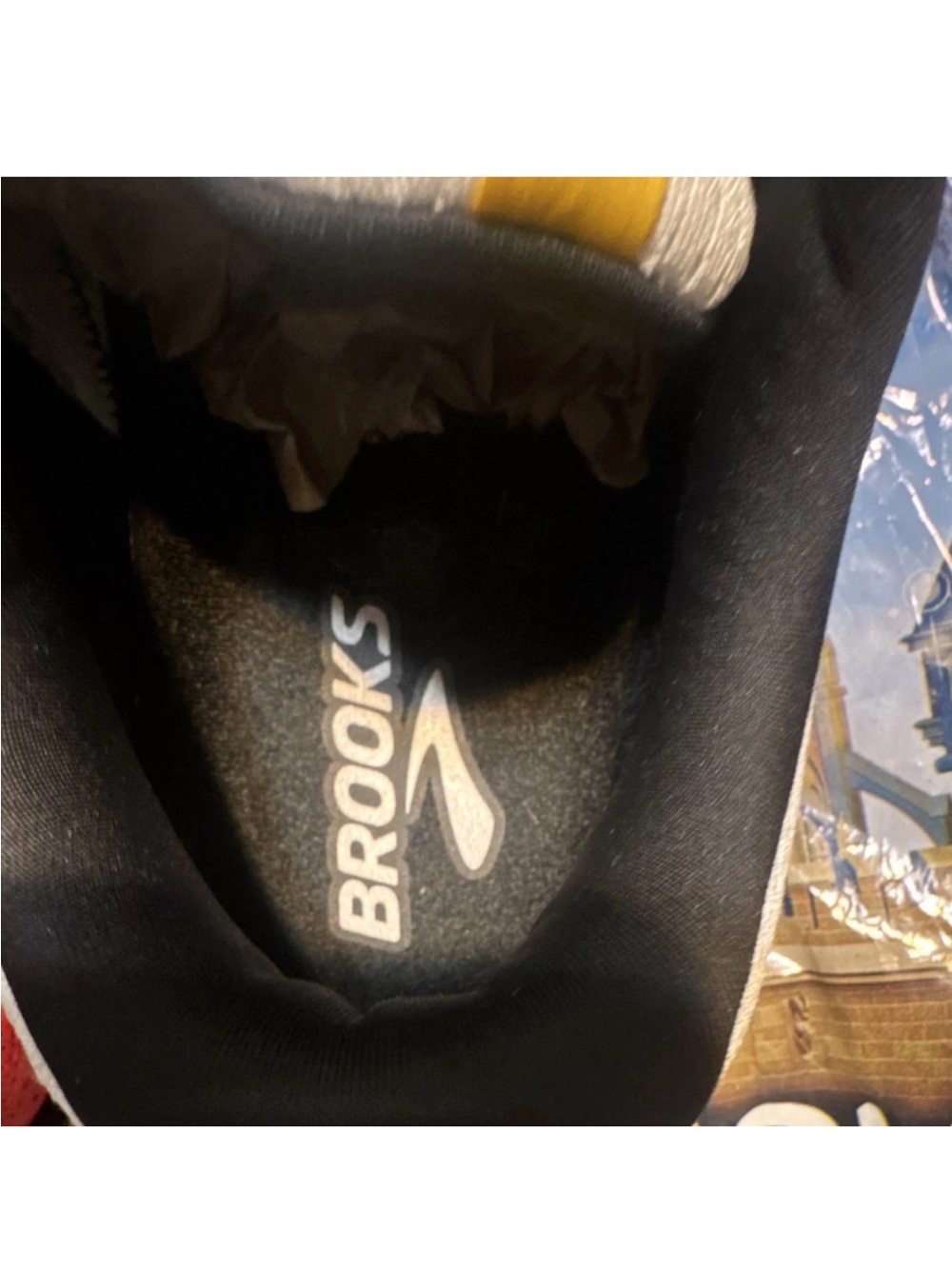Brooks Ghost 17 Disney Mickey Mouse Men's Running Shoes Cushioned Size 14 Wide - Picture 4 of 7